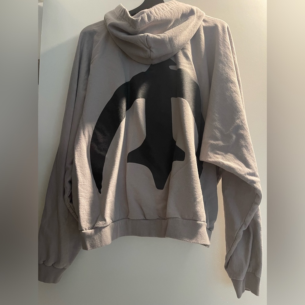 Yeezy hoodie and sweatpants set